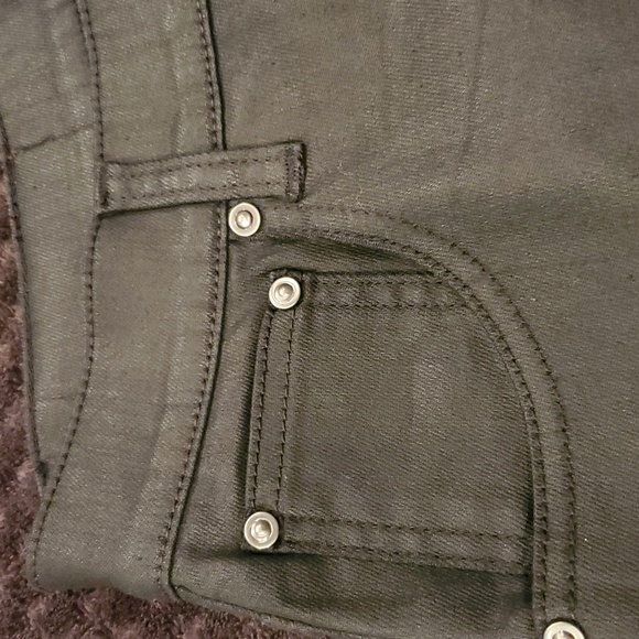 One Teaspoon by Revolve Black Side Lace-Up High Waist Shorts. Size 26 - Picture 3 of 8